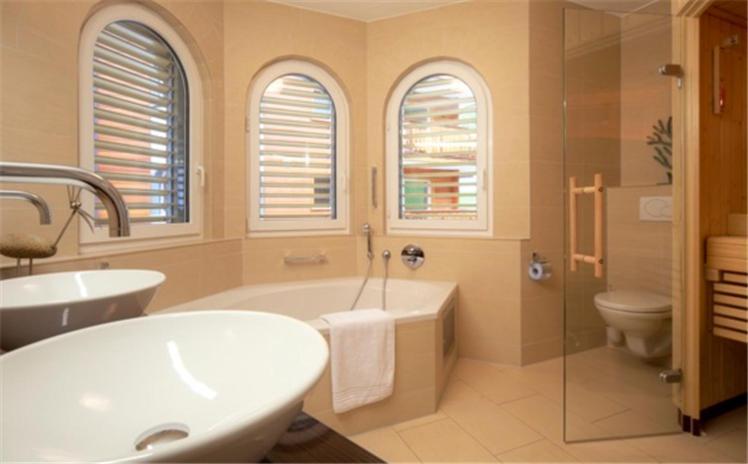 Residenz Ambassador B11 Appartement Leukerbad Buitenkant foto